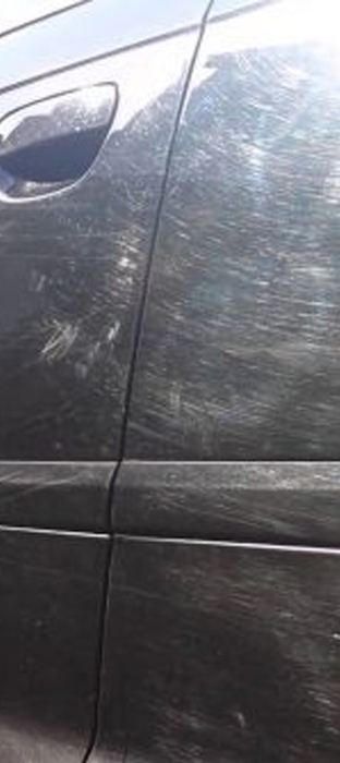 Baret dan Swirll di Body mobil yang tidak di coating